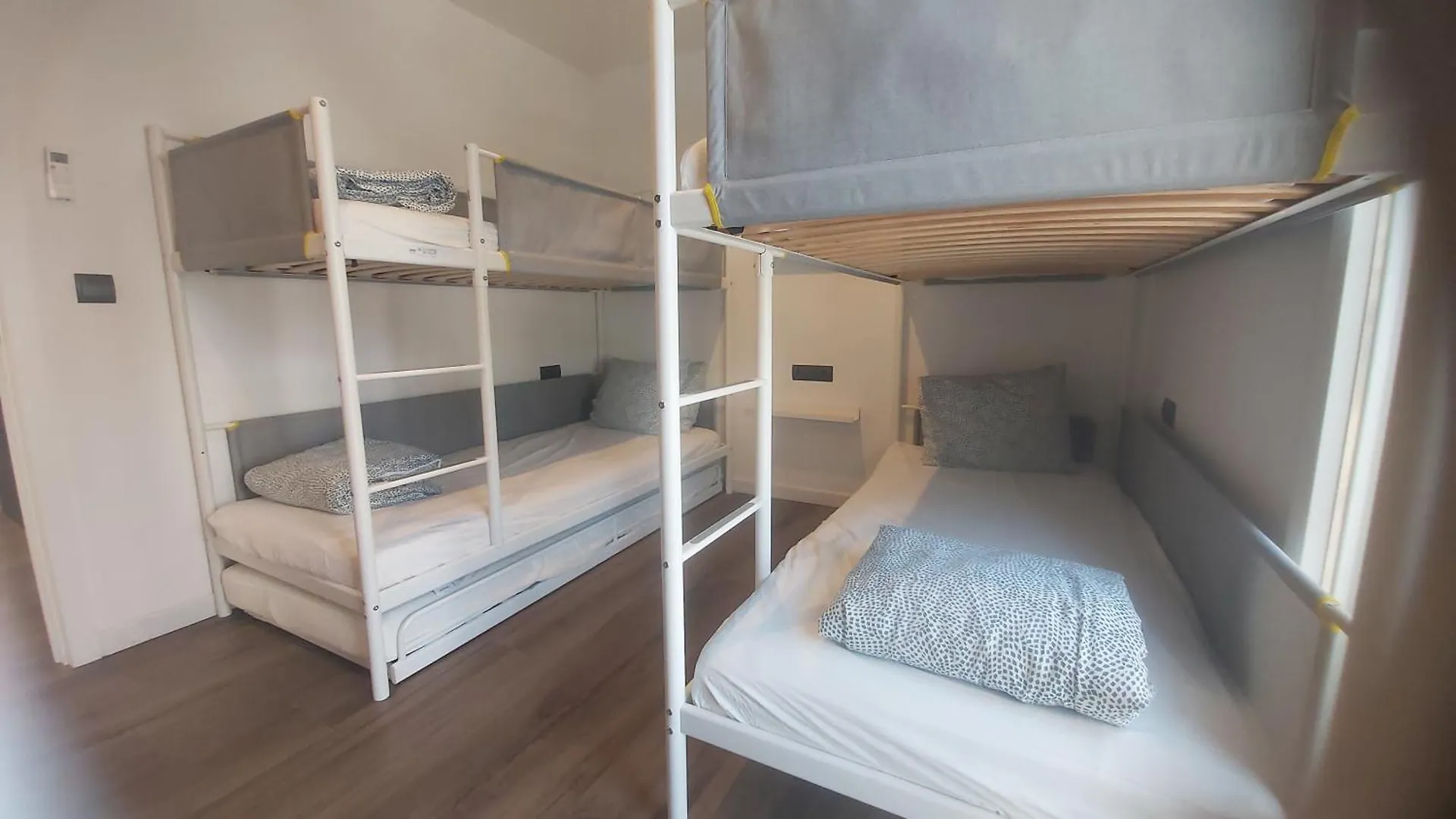 Del Parque Flats Playamar Beach Torremolinos