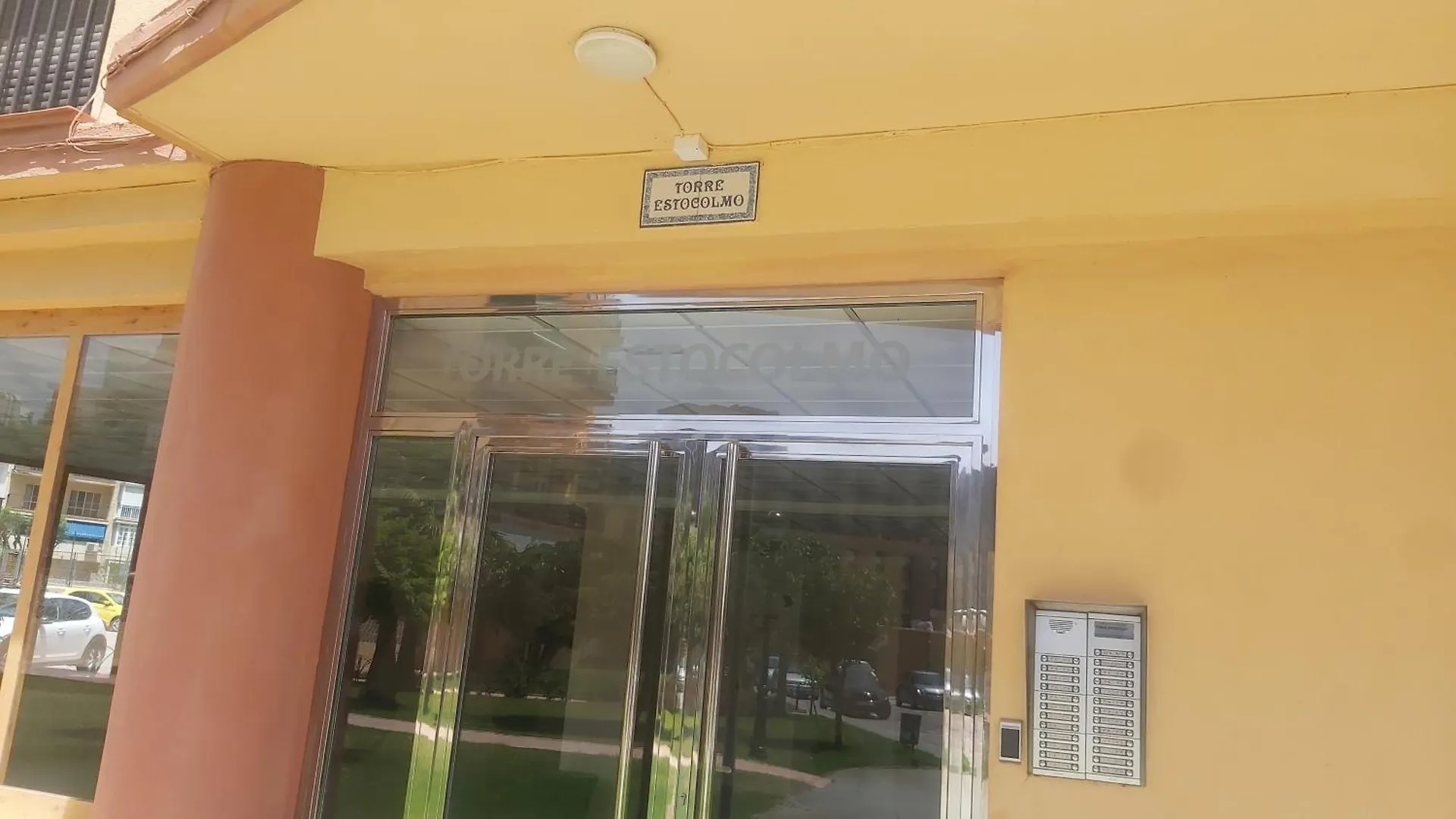 Del Parque Flats Playamar Beach Torremolinos