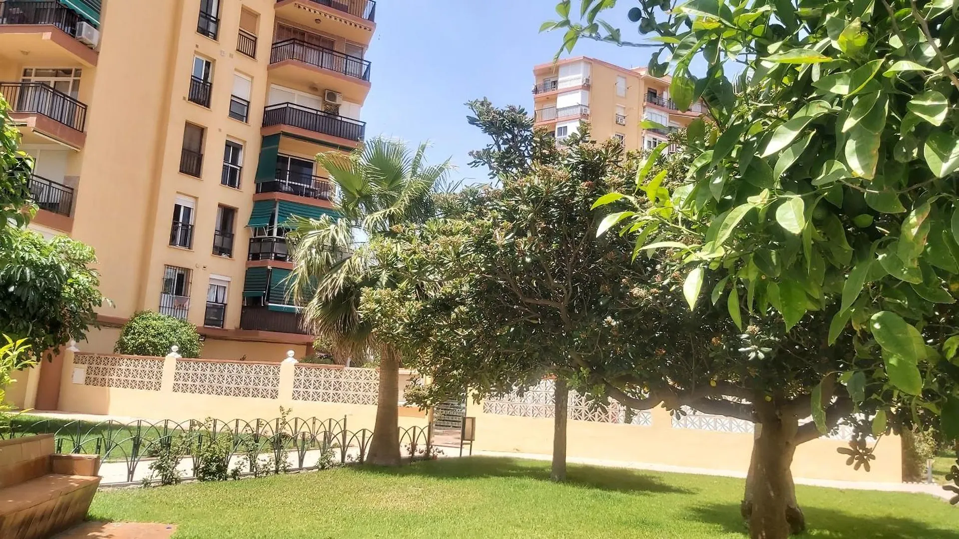 Apartment Del Parque Flats Playamar Beach Torremolinos